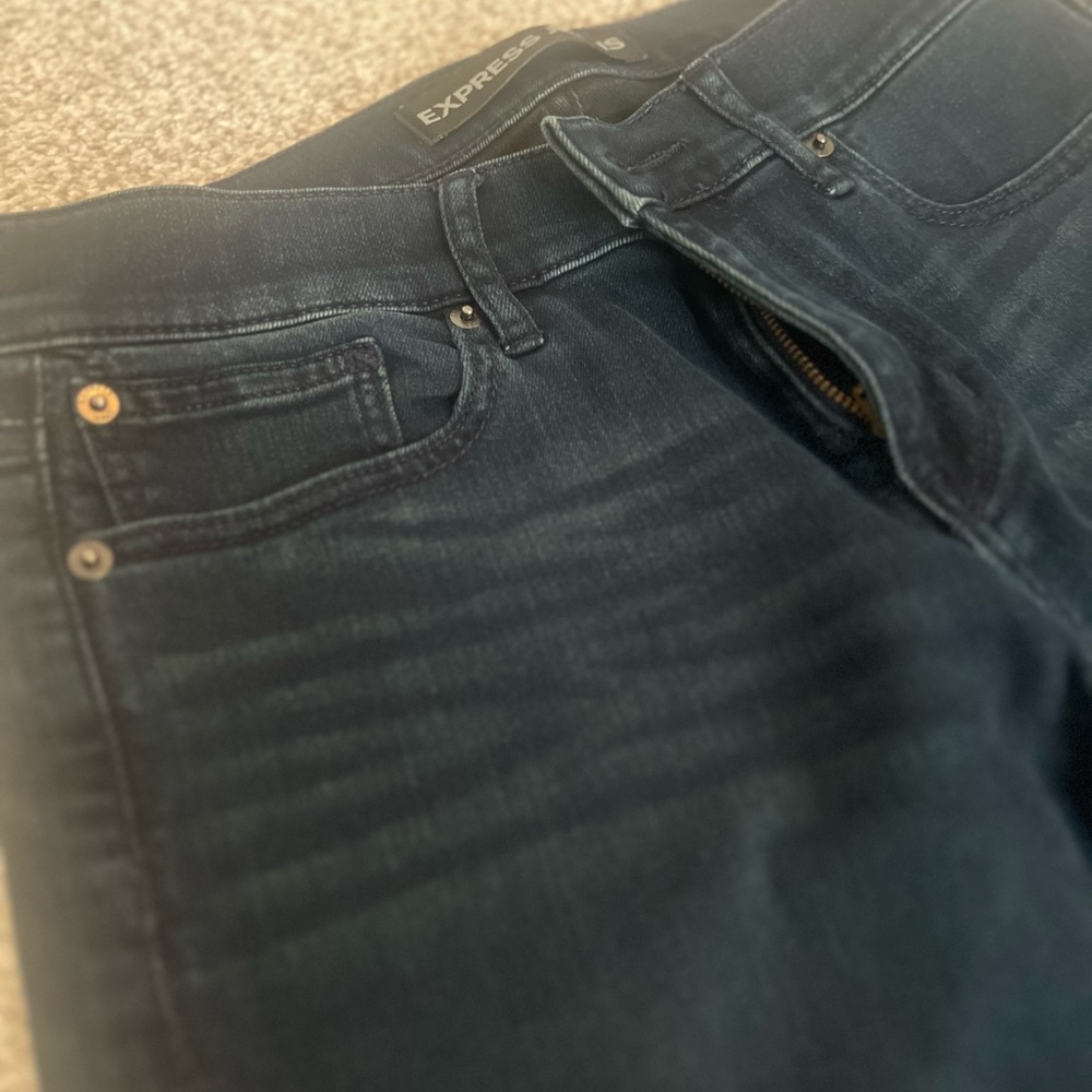 Used Express Jeans - Picture 5 of 6